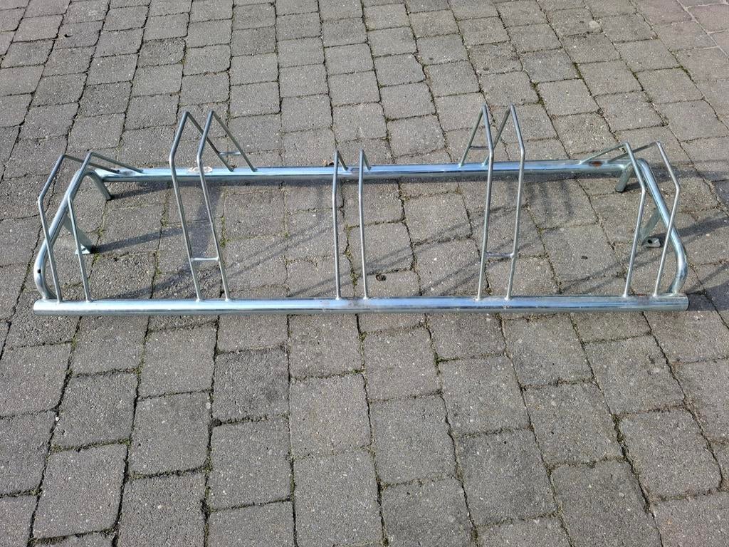 Support sol robuste pour 5 vélos., Enlèvement, Comme neuf