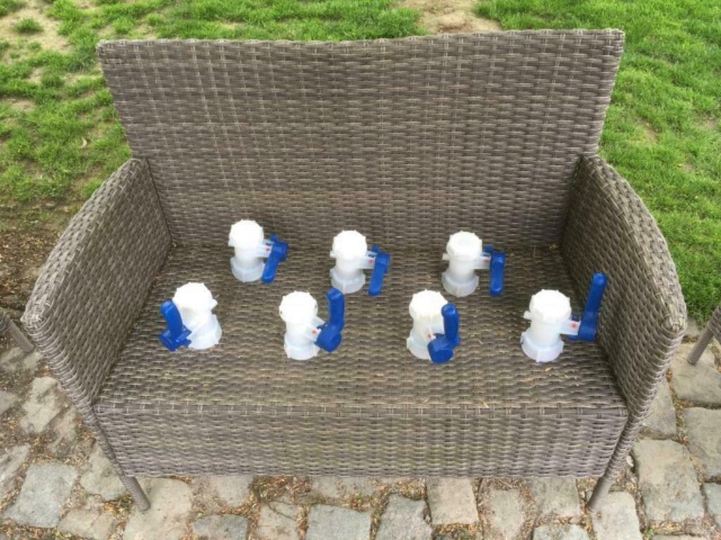 IBC containers kranen 20€, zie ook mijn andere zoekertjes, Tuin en Terras, Regentonnen, Ophalen, Zo goed als nieuw, Kunststof