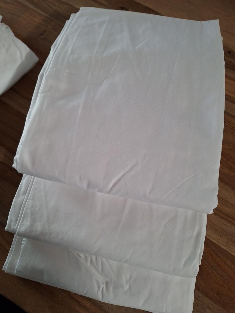 Te koop NIEUWE witte lakens 1x + 1 wit hoeslaken 180x 200, Huis en Inrichting, Ophalen, Wit