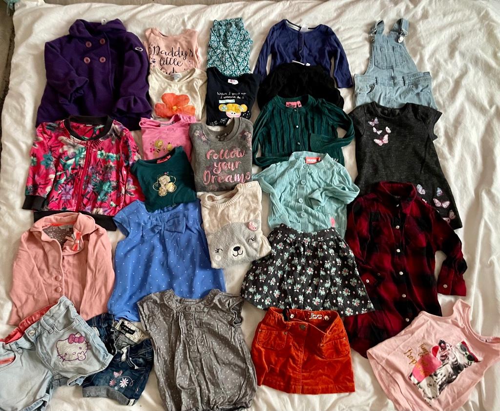 25 delige pakket maat 92 meisje vooral jbc, Kinderen en Baby's, Kinderkleding | Maat 92, Ophalen of Verzenden, Zo goed als nieuw