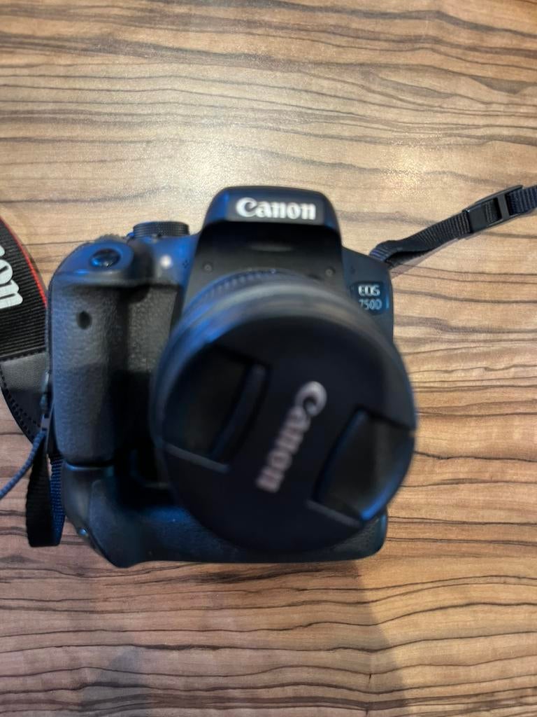 Canon 750D incl 3 lenzen-grip-tas, Audio, Tv en Foto, Ophalen of Verzenden, Canon