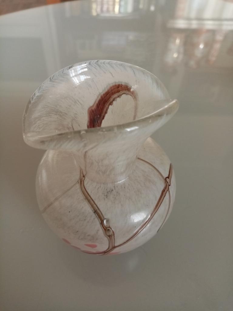 Petit vase d'art-design en verre Mtarfa/Malte 1980s 10.50cm, Enlèvement ou Envoi