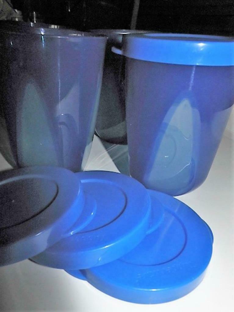 TUPPERWARE    4 bekers/glazen met deksel, Verzenden, Zo goed als nieuw, Overige materialen, Glas of Glazen