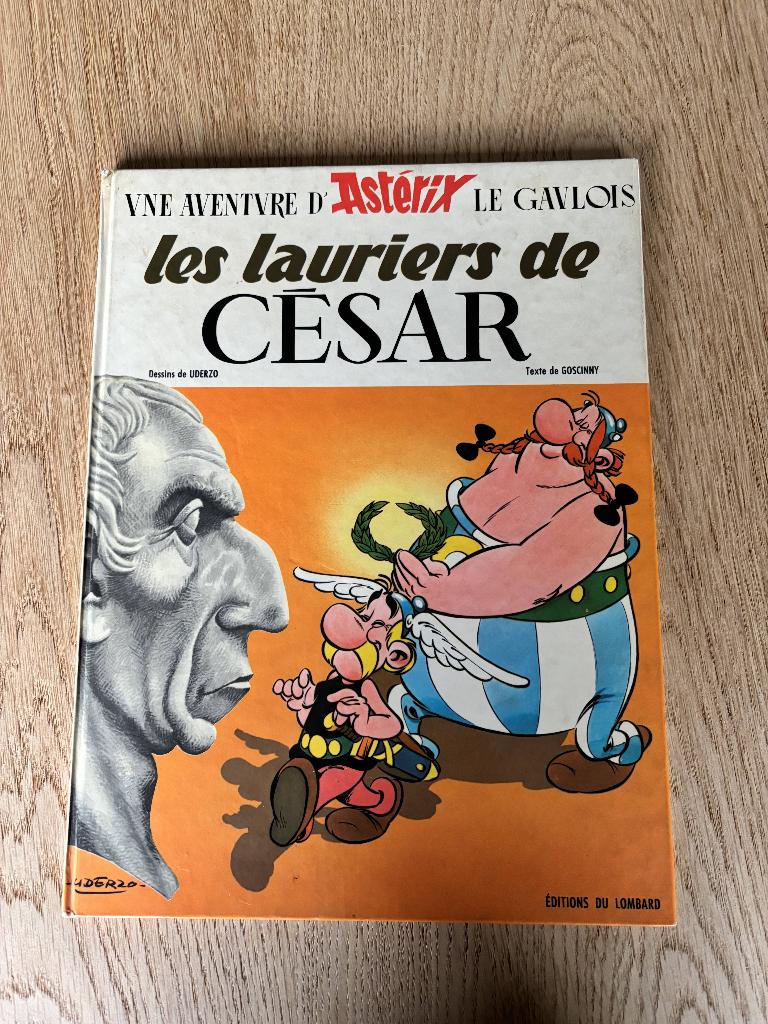 Astérix Les lauriers de César - EO - Lombard, Livres, Enlèvement ou Envoi, Une BD, Comme neuf, Uderzo - Goscinny