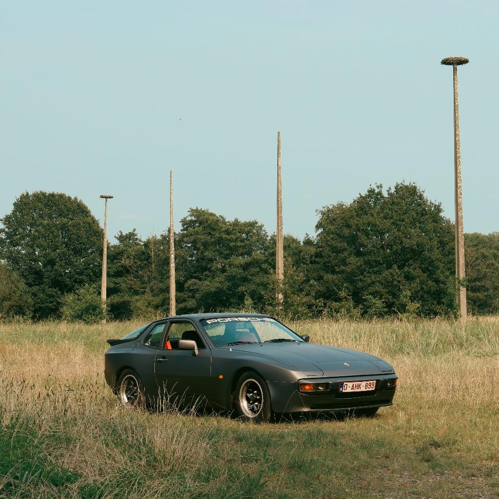 Porsche 944 1986, Auto's, Porsche, Particulier, Benzine, Coupé, 3 deurs, Handgeschakeld, Zilver of Grijs, Zwart, Stof, Achterwielaandrijving