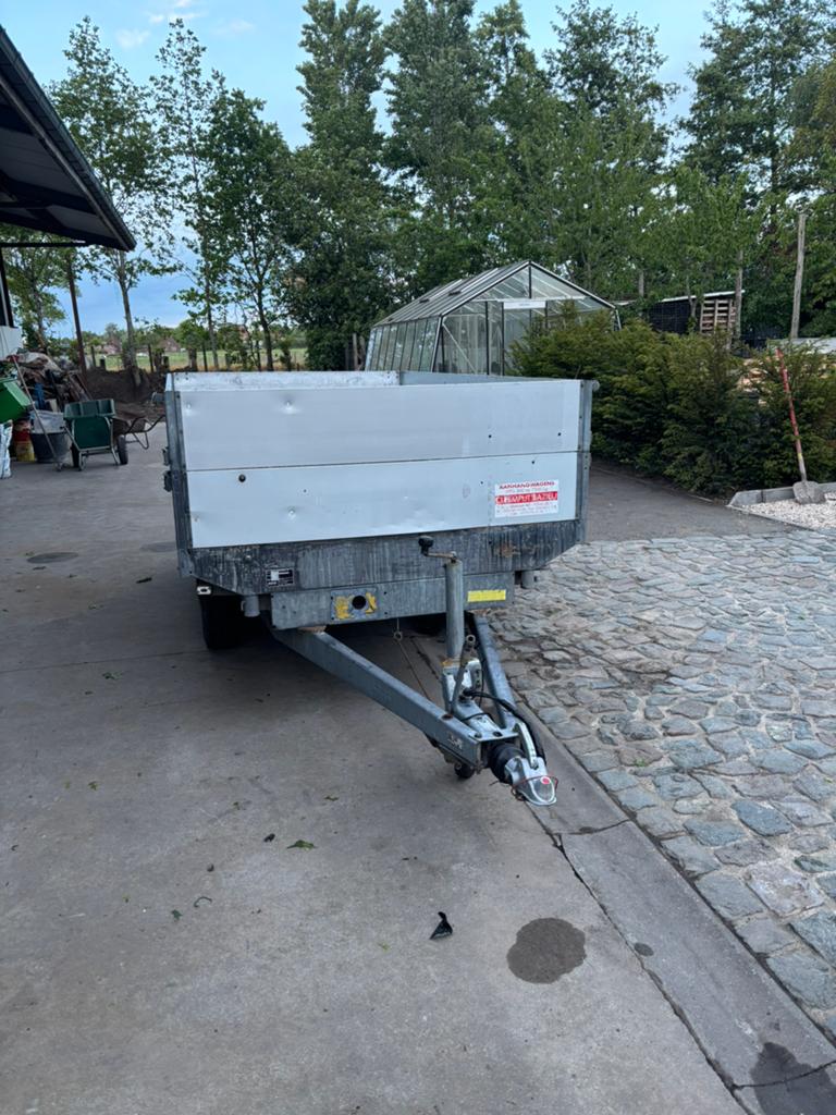 Kipper remorqe/aanhangwagen, Ophalen