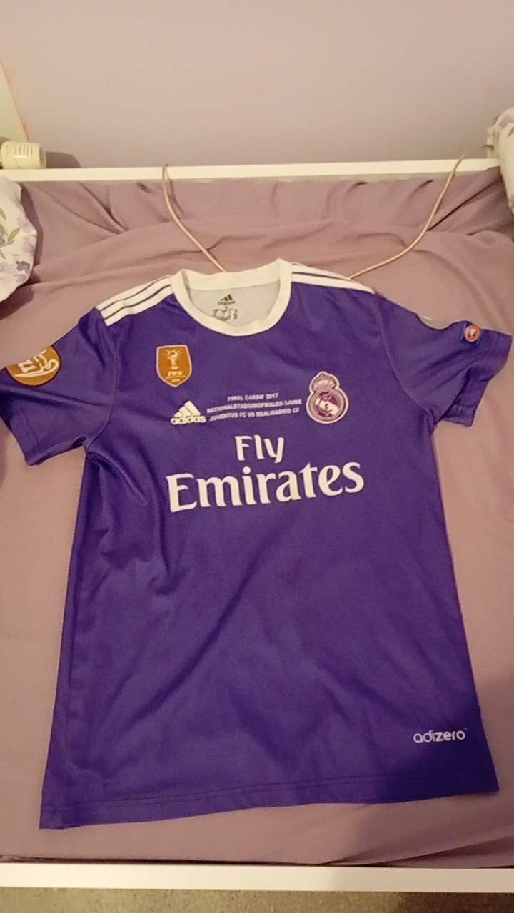 Ronalde voetbalshirtje!!, Ophalen, Zo goed als nieuw