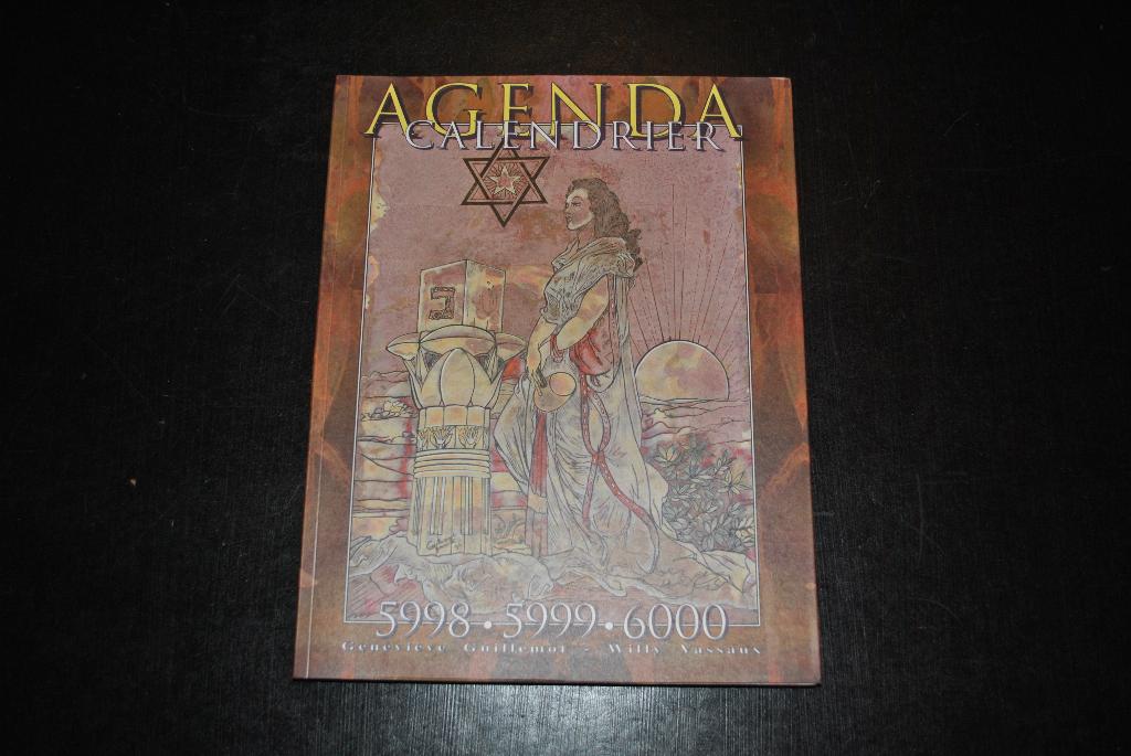 GUILLEMOT VASSAUX Agenda Calendrier maçonnique 5998 5999, Livres, Enlèvement ou Envoi, Comme neuf