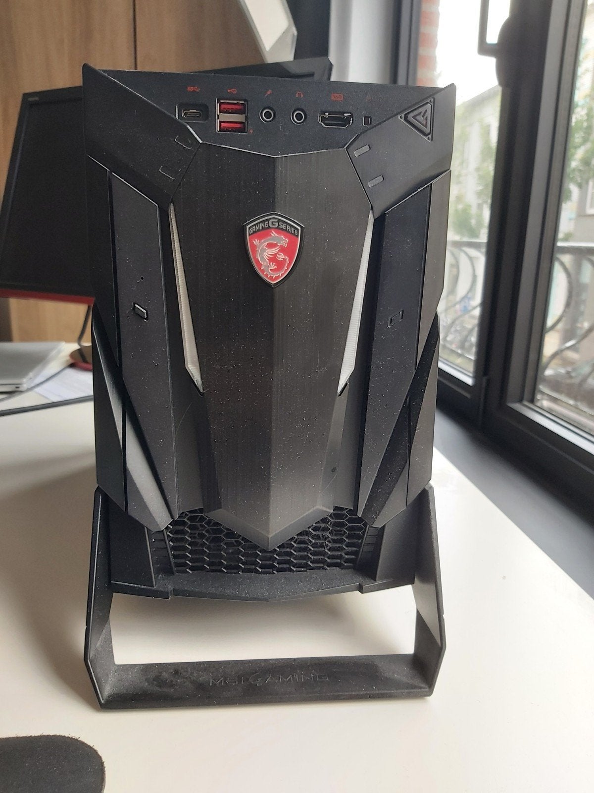 MSI Nightblade 3 VR7RD-007EU, Enlèvement