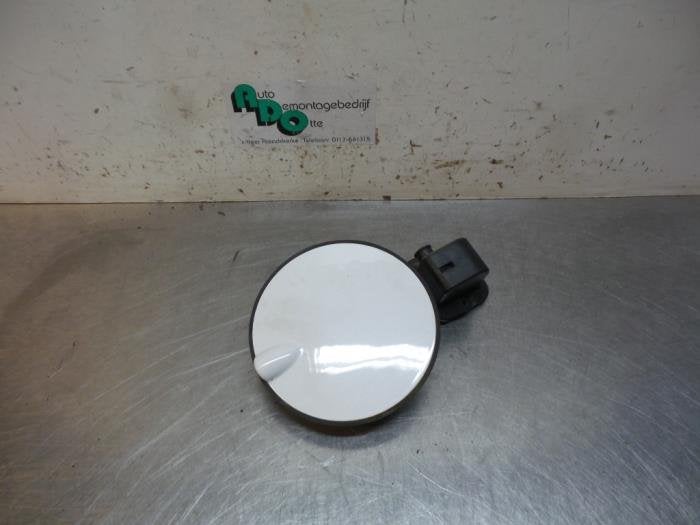 Tank Klep van een Opel Combo (Combo 02-) (Y474), Gebruikt, -, -, Opel