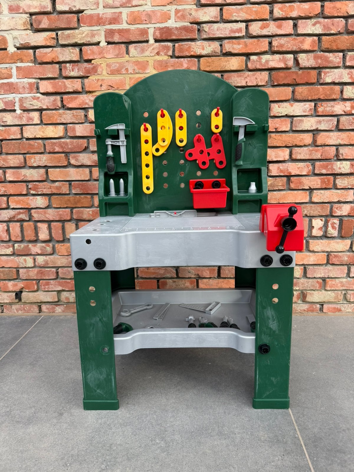 Klein toys werkbank met gereedschap  voor kleine klussers, Ophalen, Gebruikt, 70 tot 120 cm, Bankschroef
