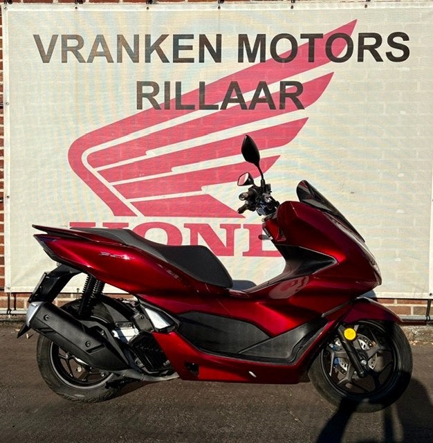 PCX125/WW12/ROUGE/125/PCX, ABS, Scooter, Entreprise, Occasion
