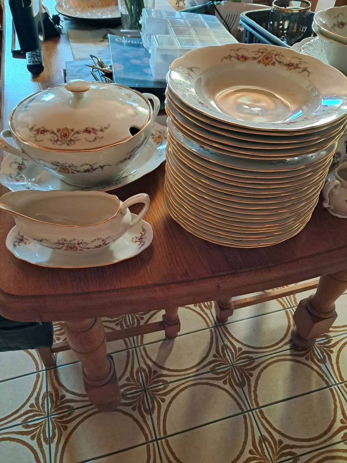 Service de table avec cachet 60 euro a discuté, Enlèvement
