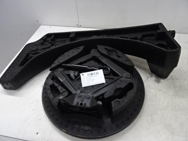 CRIC Jeep Compass (MP) (01-2016/-), Utilisé, Jeep