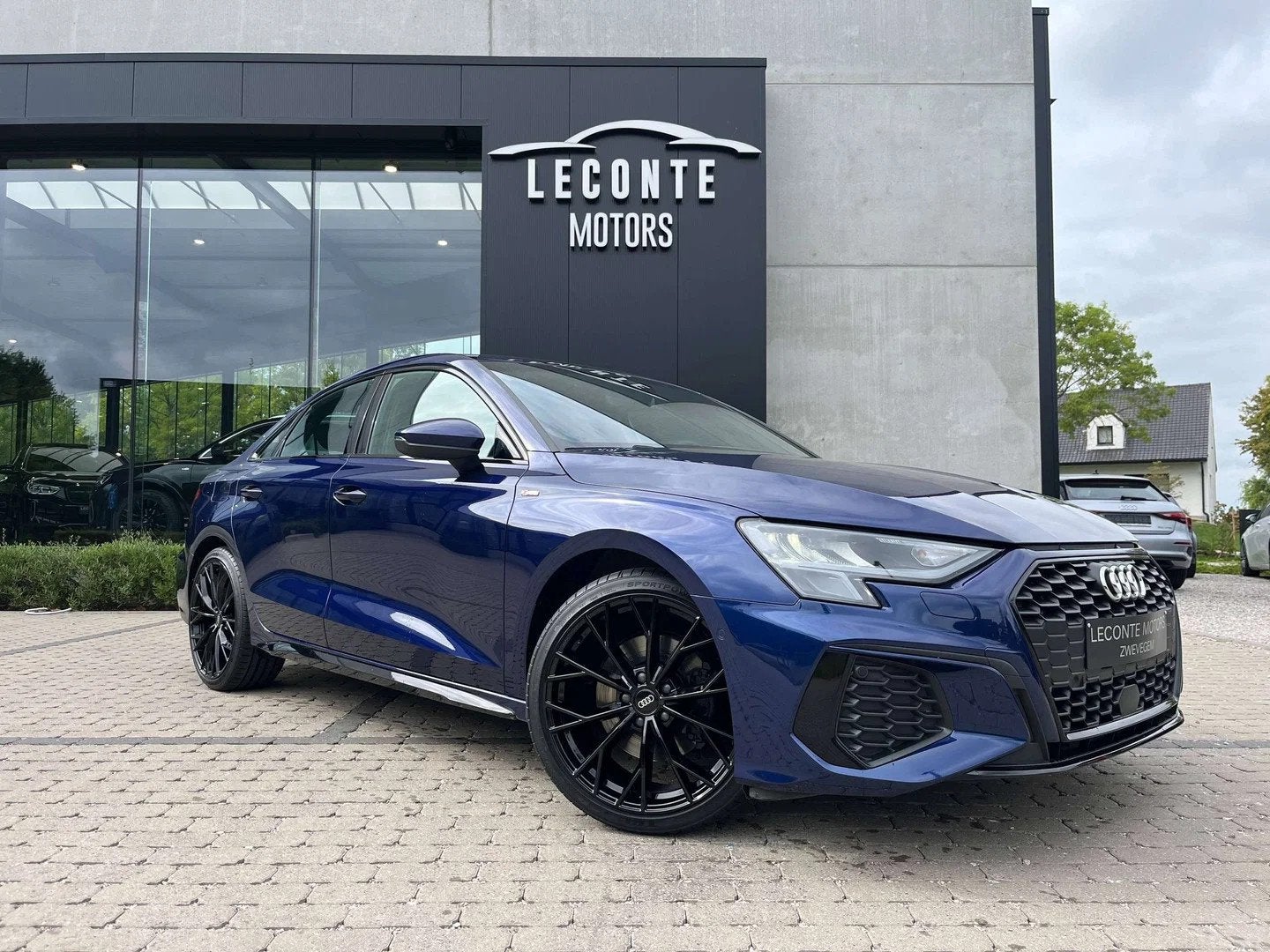 Audi A3 A3 30 TFSI Berline S-Tronic S-Line/Sportzetels/Camer, Autos, Cuir, 116 g/km, Achat, Noir