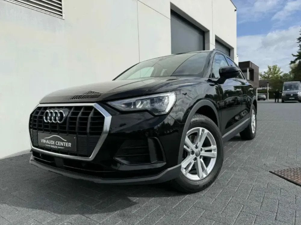 Audi Q3 Q3 35TFSI 150PK (bj 2020), https://public.car-pass.be/vhr/26532310-4a96-473d-b62d-7eff9f53c250, Stof, 4 cilinders, 1535 kg