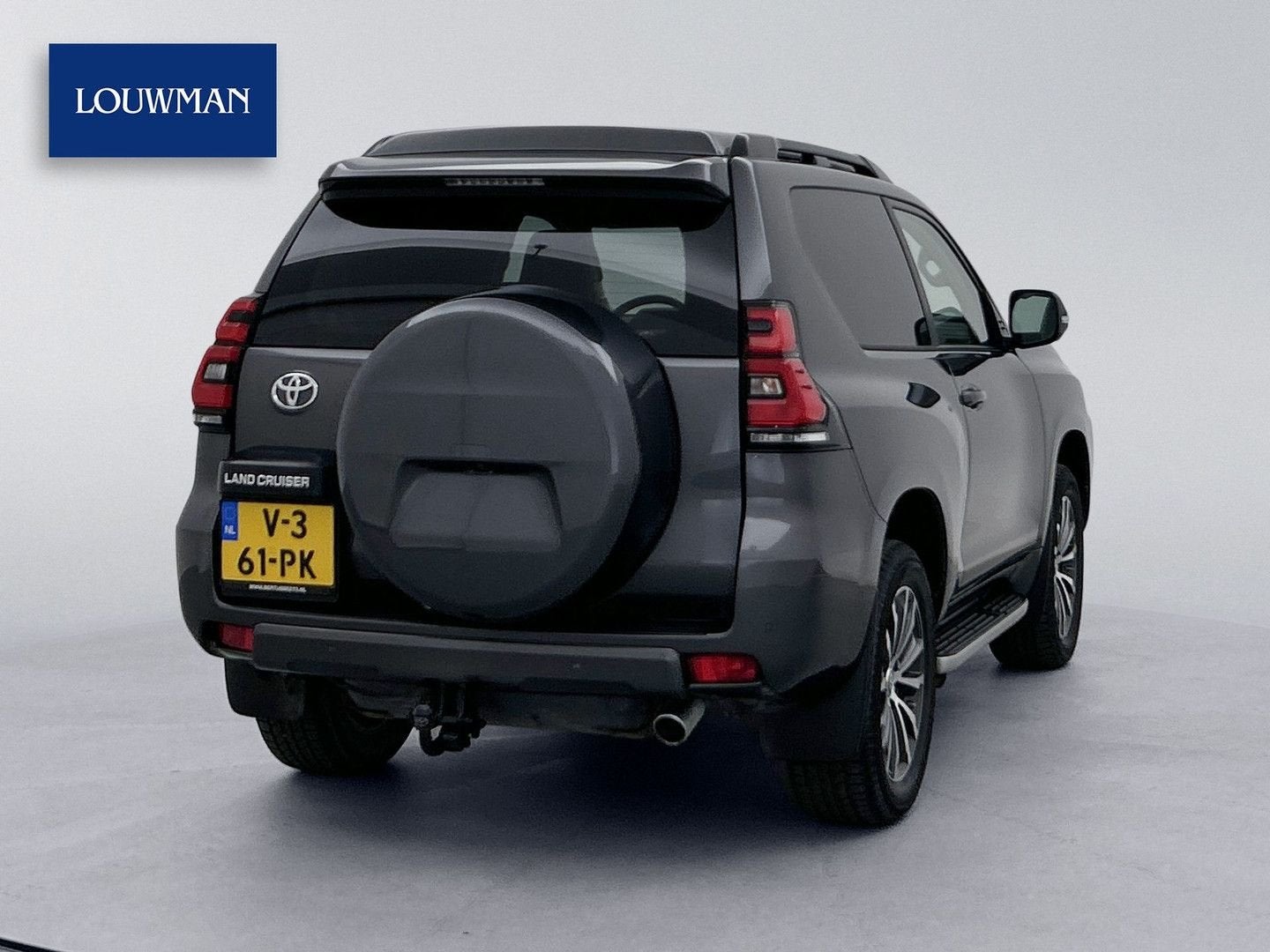 Toyota Land Cruiser 2.8 D-4D-F Professional High Roof Blind, Auto's, Toyota, Automaat, Beige, 190 g/km, Bedrijf