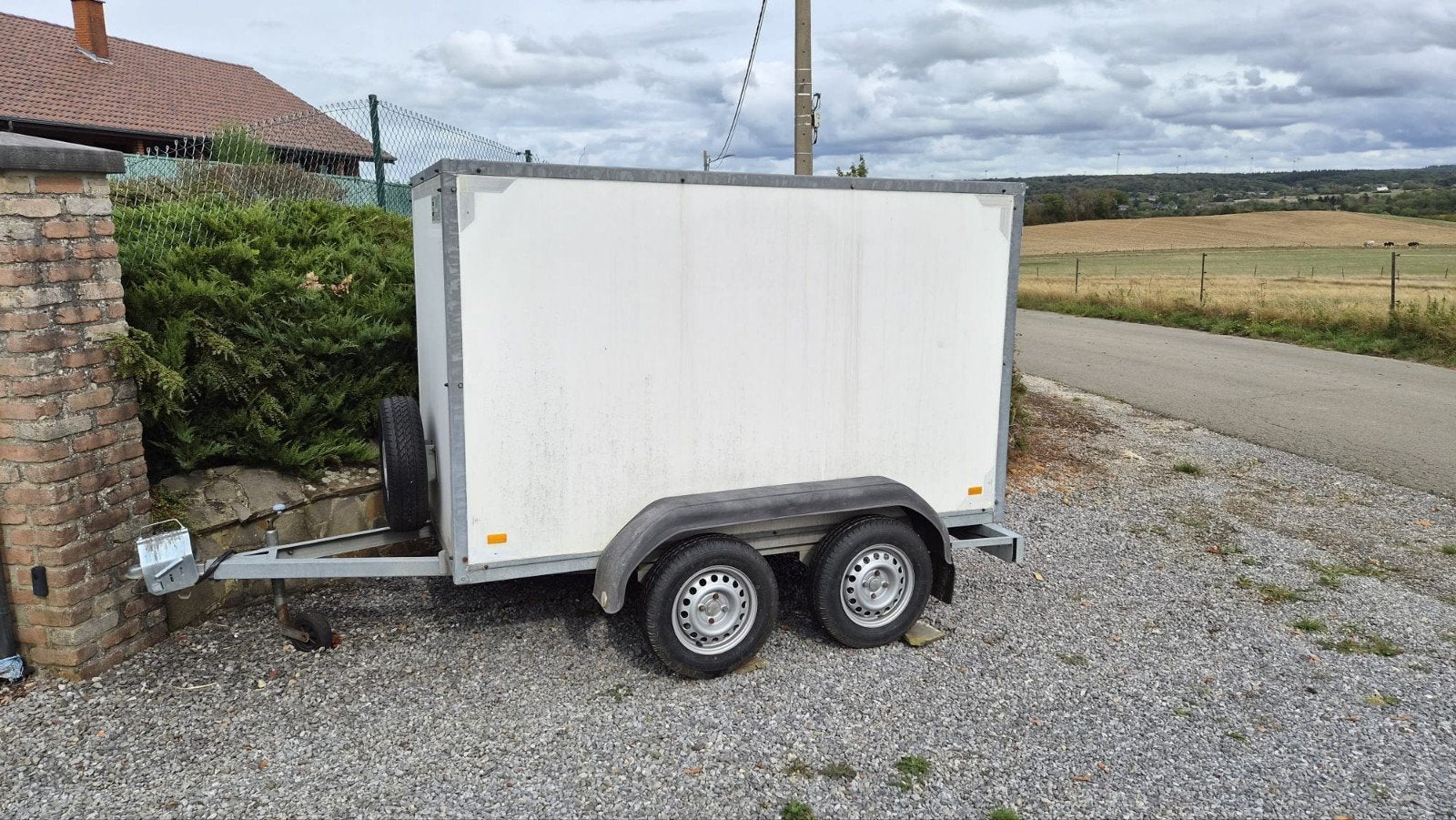 remorque double essieu, Enlèvement, Utilisé