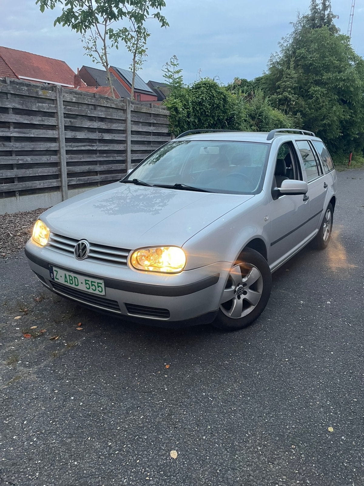 Golf 4 1.6 benzine met keuring, Auto's, Stof, Elektrische ramen, Euro 4, Zilver of Grijs