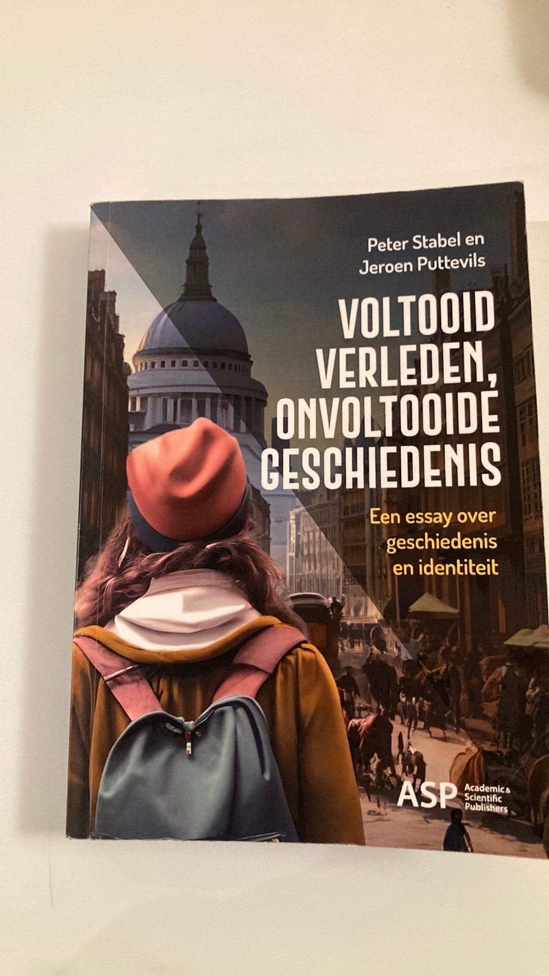 Voltooid verleden, onvoltooide geschiedenis, Enlèvement ou Envoi, Comme neuf