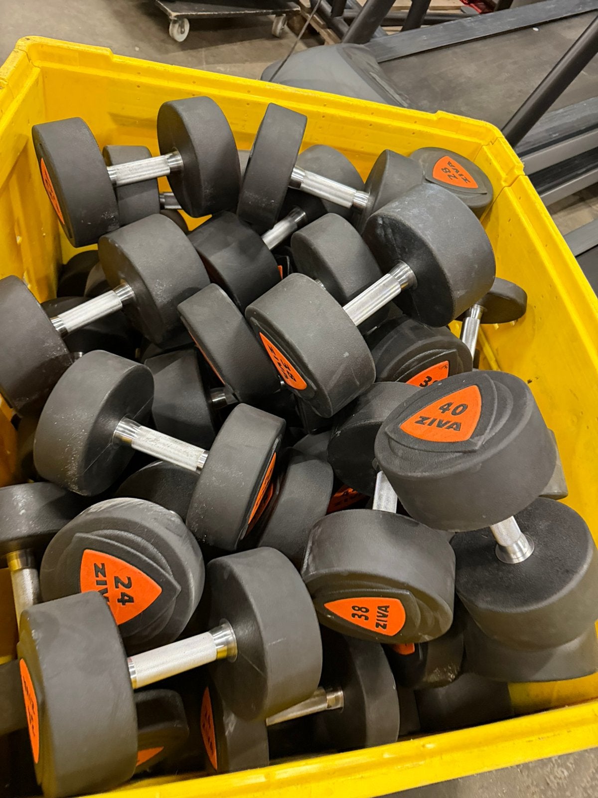 Rubberen Ziva Pu Dumbells 12kg t/m 50kg, Sport en Fitness, Ophalen, Zo goed als nieuw, Dumbbell