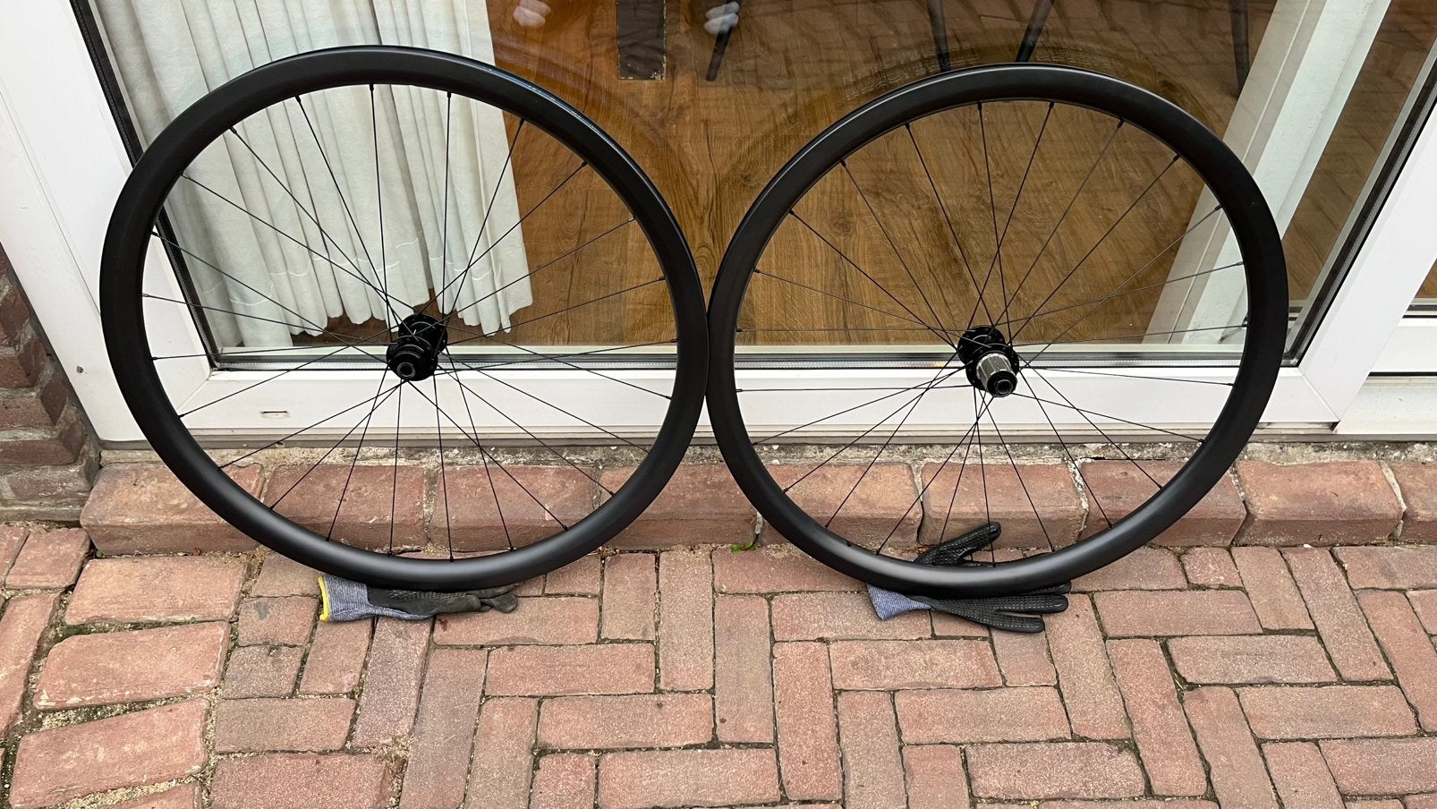Novatec R3 carbon wielen 35mm. Perfecte staat, Fietsen en Brommers, Ophalen of Verzenden, Zo goed als nieuw, Aluminium