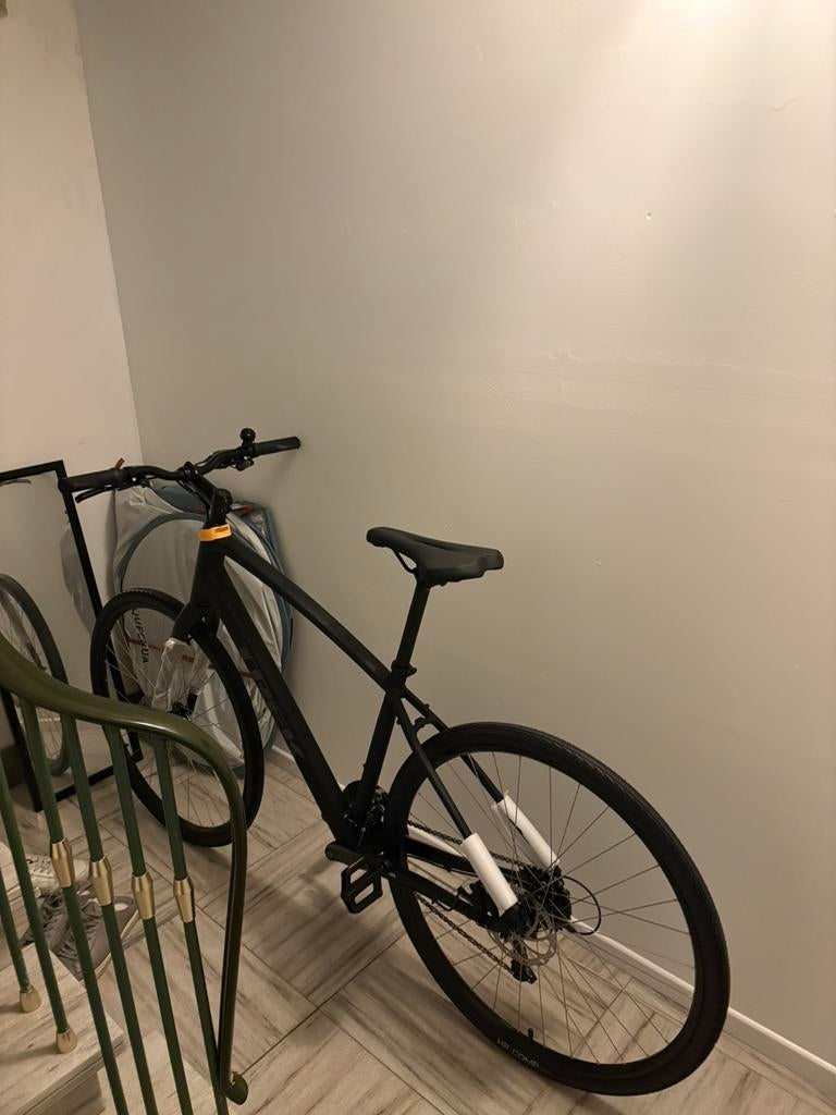 TREK FX1 STEPOVER ZWART L 2026, Enlèvement