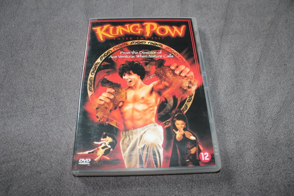 DVD Kung Pow, Cd's en Dvd's, Dvd's | Komedie, Nederlands, Ophalen of Verzenden, Vanaf 12 jaar, Actiekomedie