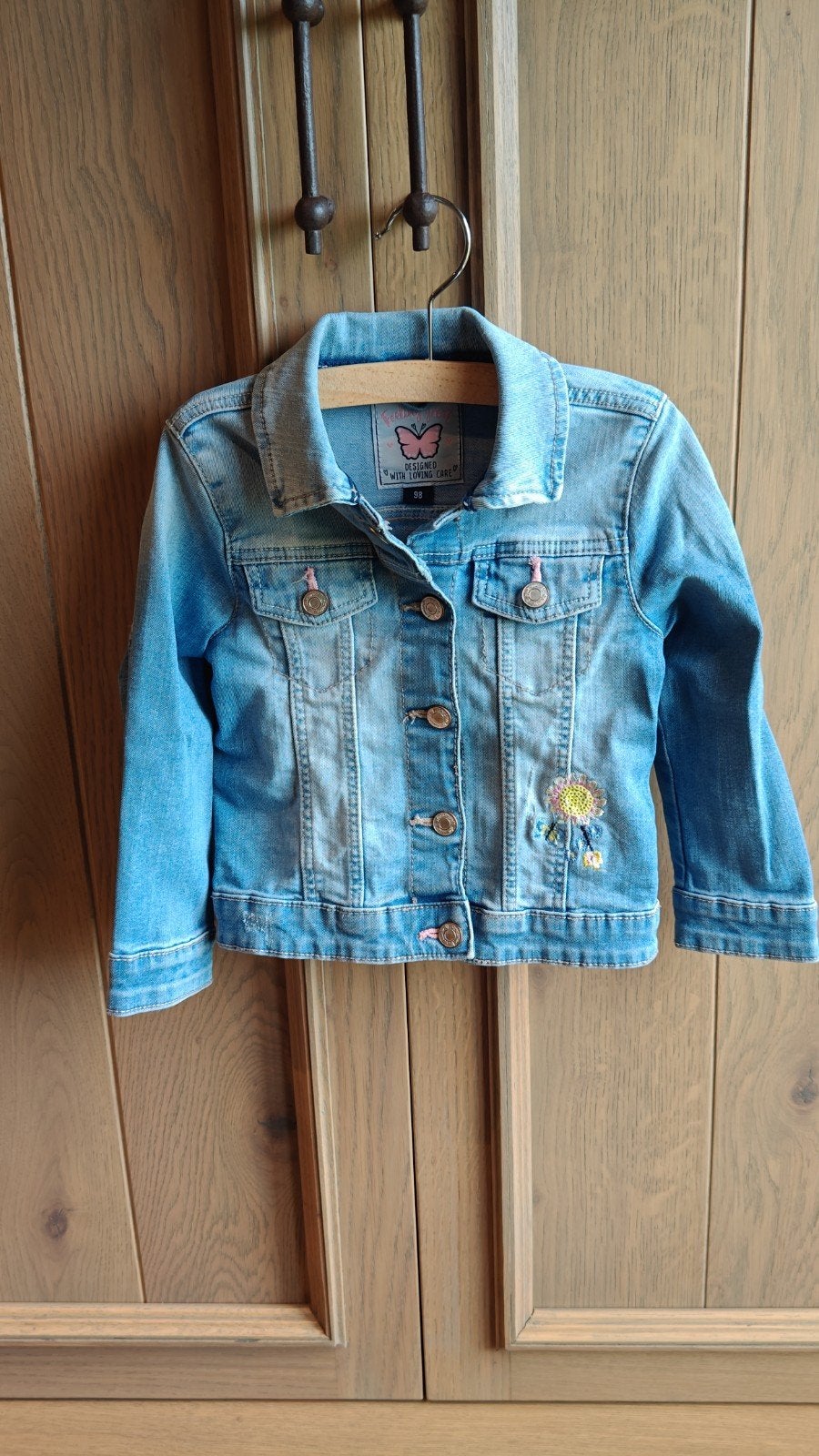 Veste en jean cool pour fille - C&A taille 98, Enfants & Bébés, C&A, Enlèvement ou Envoi, Comme neuf, Fille