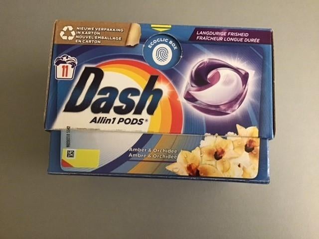 dash 50 packs  ik vraag 4 eur per pack  in winkel 9.99 eur, Huis en Inrichting, Schoonmaakartikelen, Ophalen of Verzenden