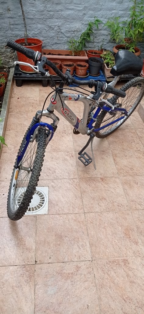 Vélo sport  "byblike "21 vitesses, Vélos & Vélomoteurs, Autres marques, Frein sur jante, Enlèvement, Utilisé