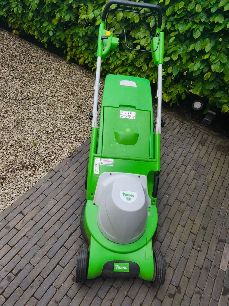 Electrische grasmaaier Viking ME 545 ME, Jardin & Terrasse, Tondeuses à gazon, Viking, Fonction de mulching, 40 à 49 cm, Enlèvement
