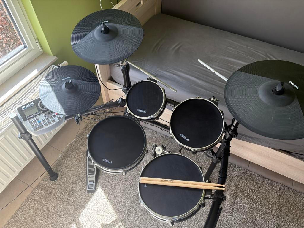 Alesis DM8, Ophalen, Zo goed als nieuw