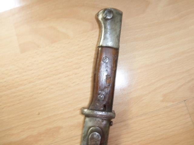 Bajonet Mauser 84/98 3e type 43 zag hetzelfde nummer, Verzamelen, Verzenden, Landmacht, Mes of Dolk