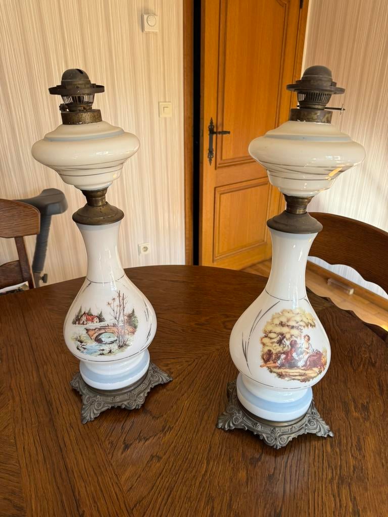 Antieke opaalglazen olielampen set., Antiek en Kunst, Ophalen