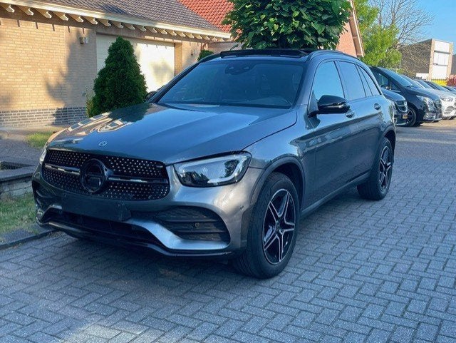 Mercedes-Benz GLC-klasse 200d 4MATIC AMG LINE PANO NIGHT LED, Automaat, Gebruikt, 5 deurs, SUV of Terreinwagen