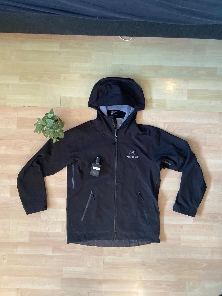 Tactical shell jacket Arc’teryx, Zwart, Zo goed als nieuw, Arc teryx, Verzenden