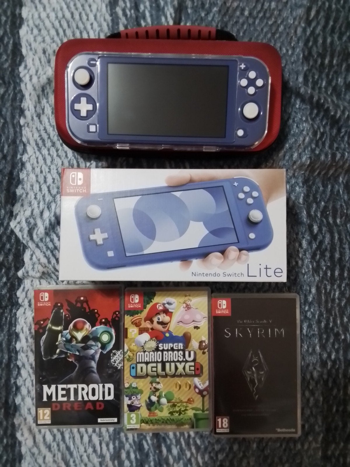 Nintendo Switch Lite, Ophalen