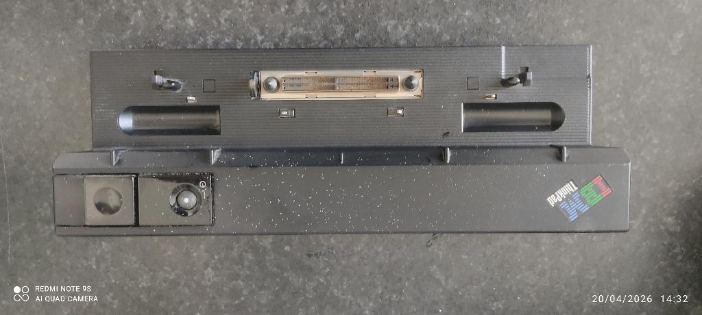 Docking Station IBM ThinkPad 02K8668 FRU 02K8669, Ophalen, Zo goed als nieuw, IBM, Docking station