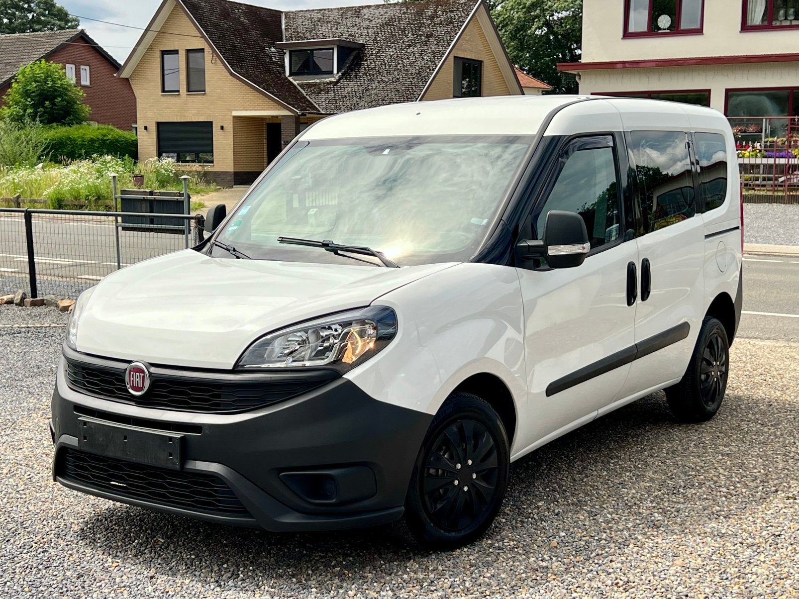 Fiat Doblo LichteVracht 1.3Cc 90Pk 12/2016 174.000km, Euro 5, Wit, Bedrijf, 5 deurs