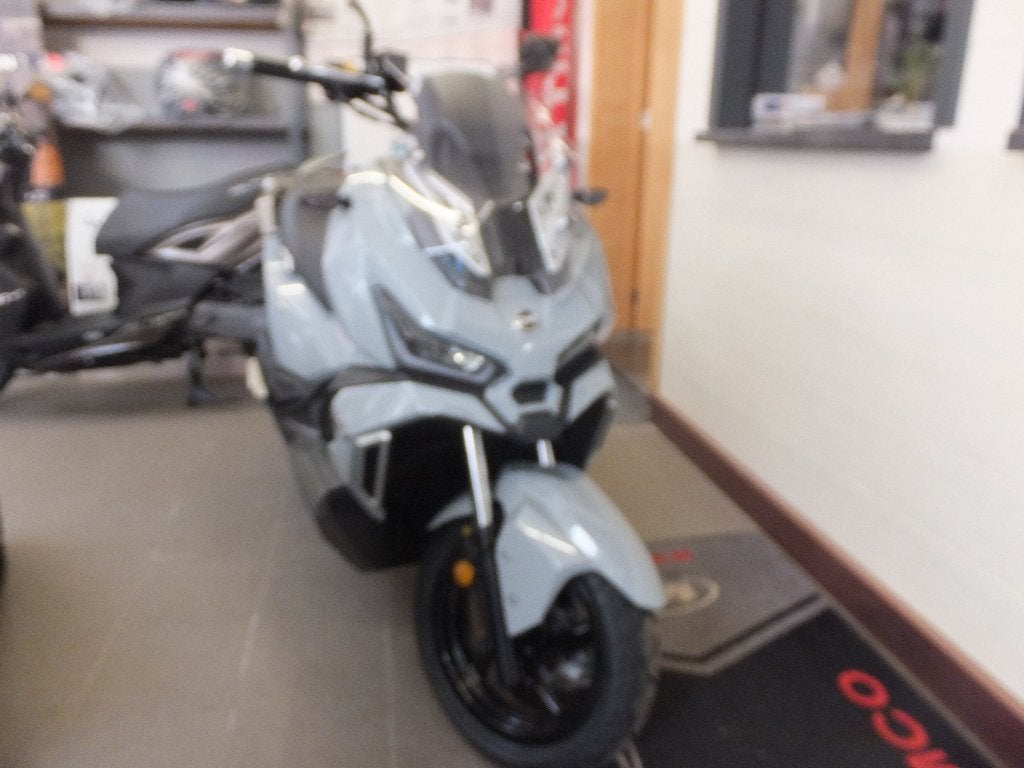 SYM ADX LC 125cc PROMO 3.899€, Vélos & Vélomoteurs, Scooters | SYM, Neuf, Autres modèles, 125 cm³, Enlèvement