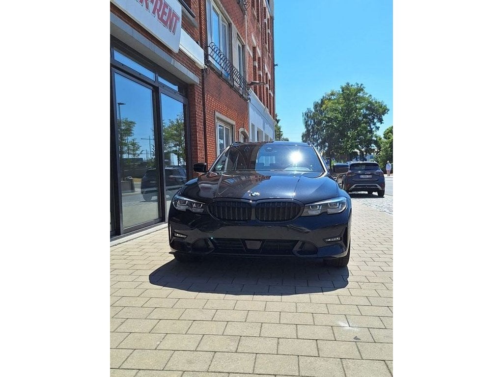 BMW 320 320dA Touring, Autos, https://public.car-pass.be/vhr/9d24ab44-6a07-4468-8aaa-7f5288c741fd, Achat, Automatique, 117 g/km