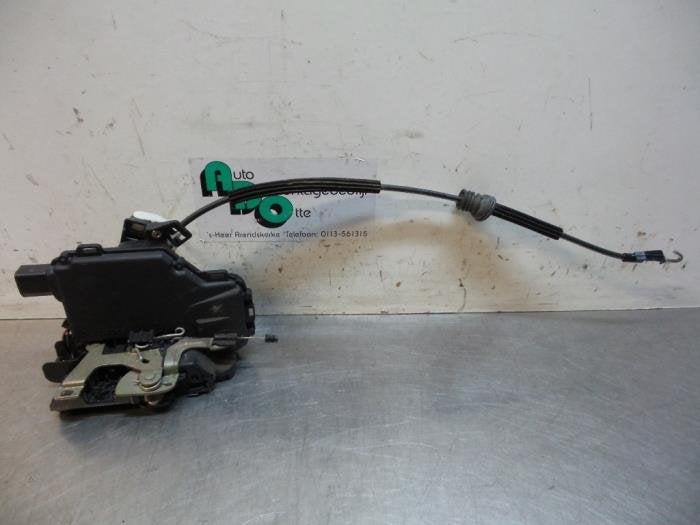 Deurslot Mechaniek 4Deurs links-achter van een Volkswagen Go, Gebruikt, -, Volkswagen, -