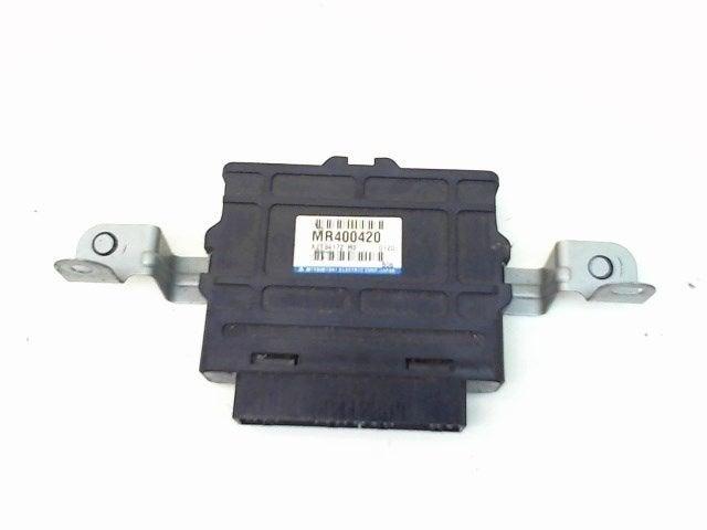 COMPUTER DIVERSEN Pajero Hardtop (V6 / 7) (|MR400420|), Gebruikt, Mitsubishi