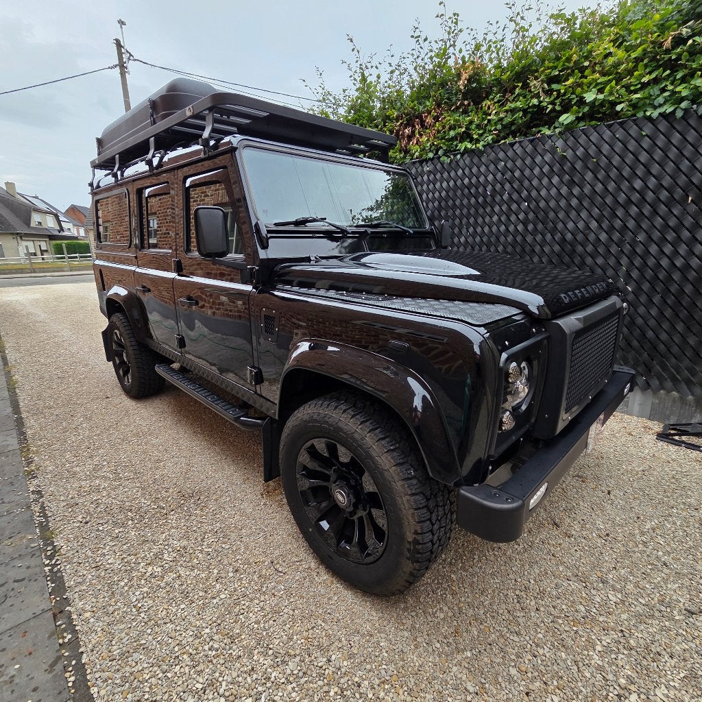 Land Rover Defender 110, 90 kW, Euro 5, Zwart, Leder