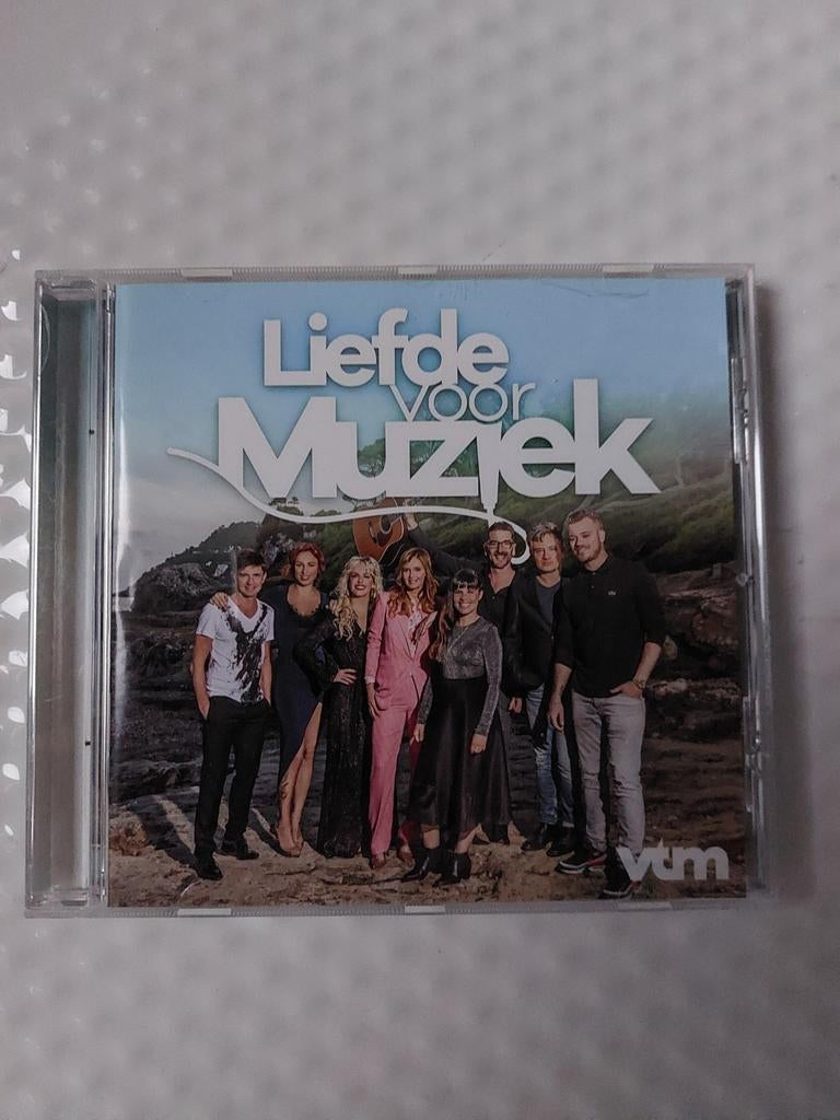 LIEFDE VOOR MUZIEK 2017, CD & DVD, CD | Compilations, Envoi, Comme neuf