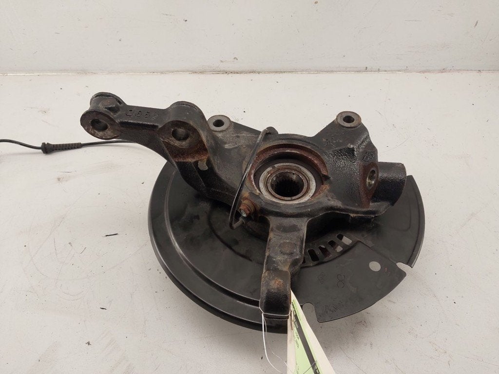 FUSEE AVANT GAUCHE Juke (F16) (|400157499R|4001500Q2A|), Germany@nissan-services.eu, Kronenweg 38
50389  Wesseling, DE, Utilisé