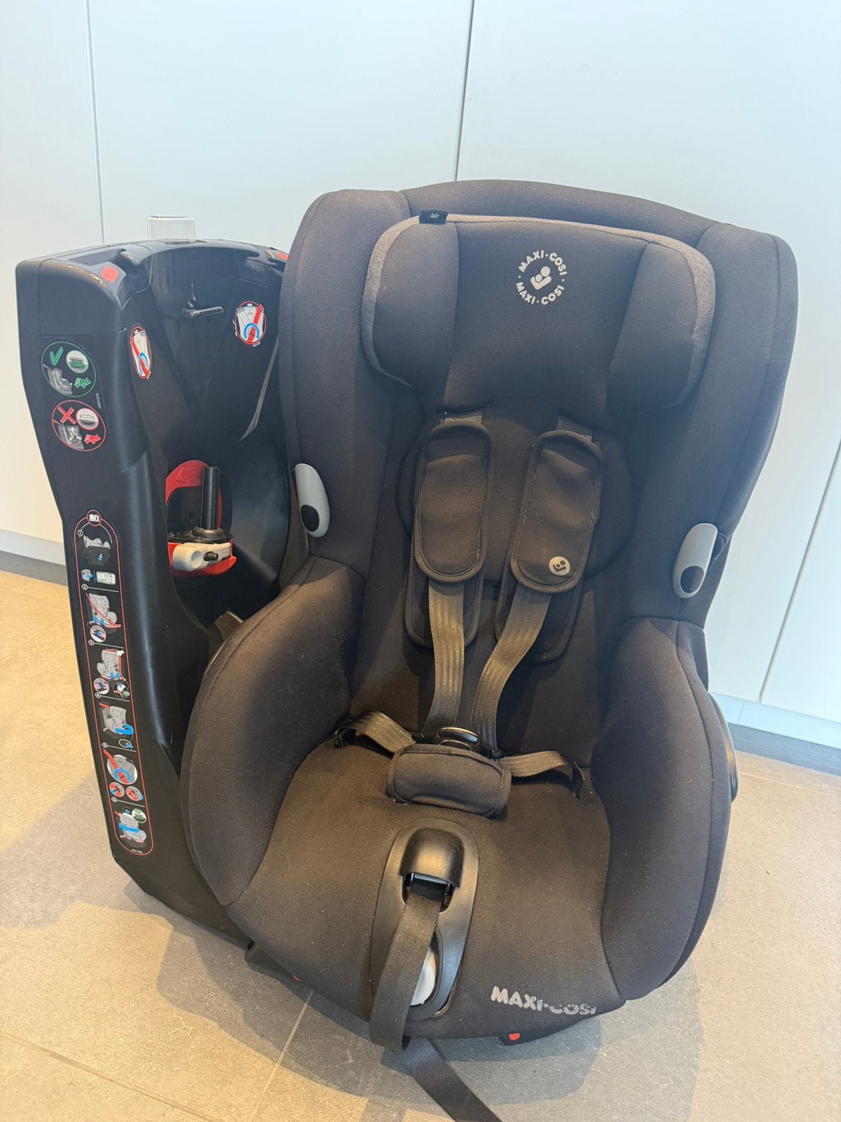 Maxi-Cosi Axiss – draaibare autostoel – 9-18 kg, Enfants & Bébés, Sièges auto, Ceinture de sécurité, Comme neuf, Enlèvement, 9 à 18 kg