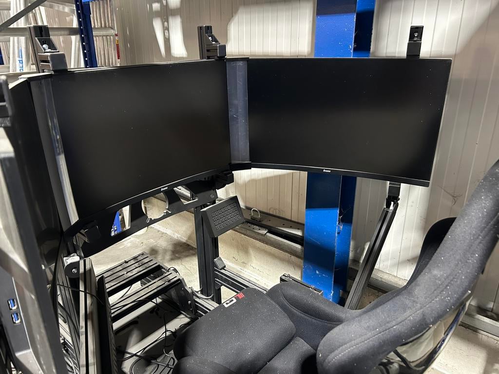 Playseat simrig frame voor een race simulator, Enlèvement, Comme neuf