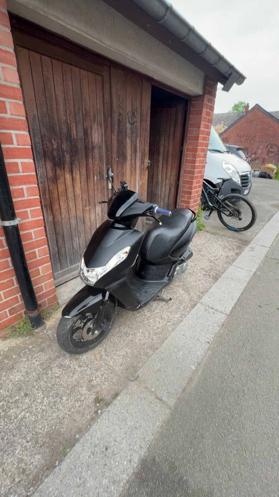 Peugeot kisbee classe A  faire offre, Vélos & Vélomoteurs, Enlèvement, Comme neuf